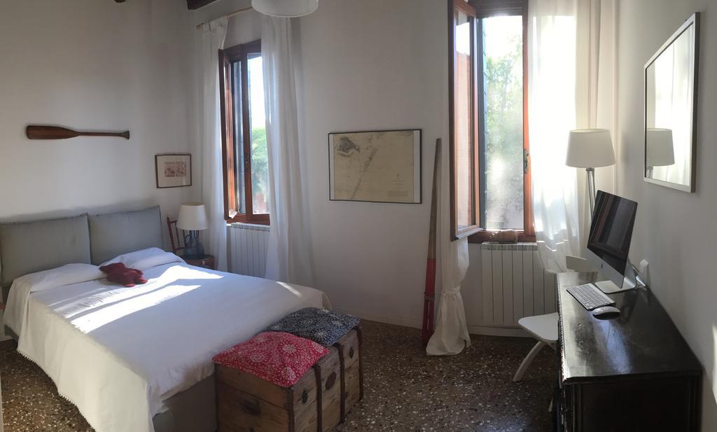 La Casa Del Pittore Венеция Екстериор снимка